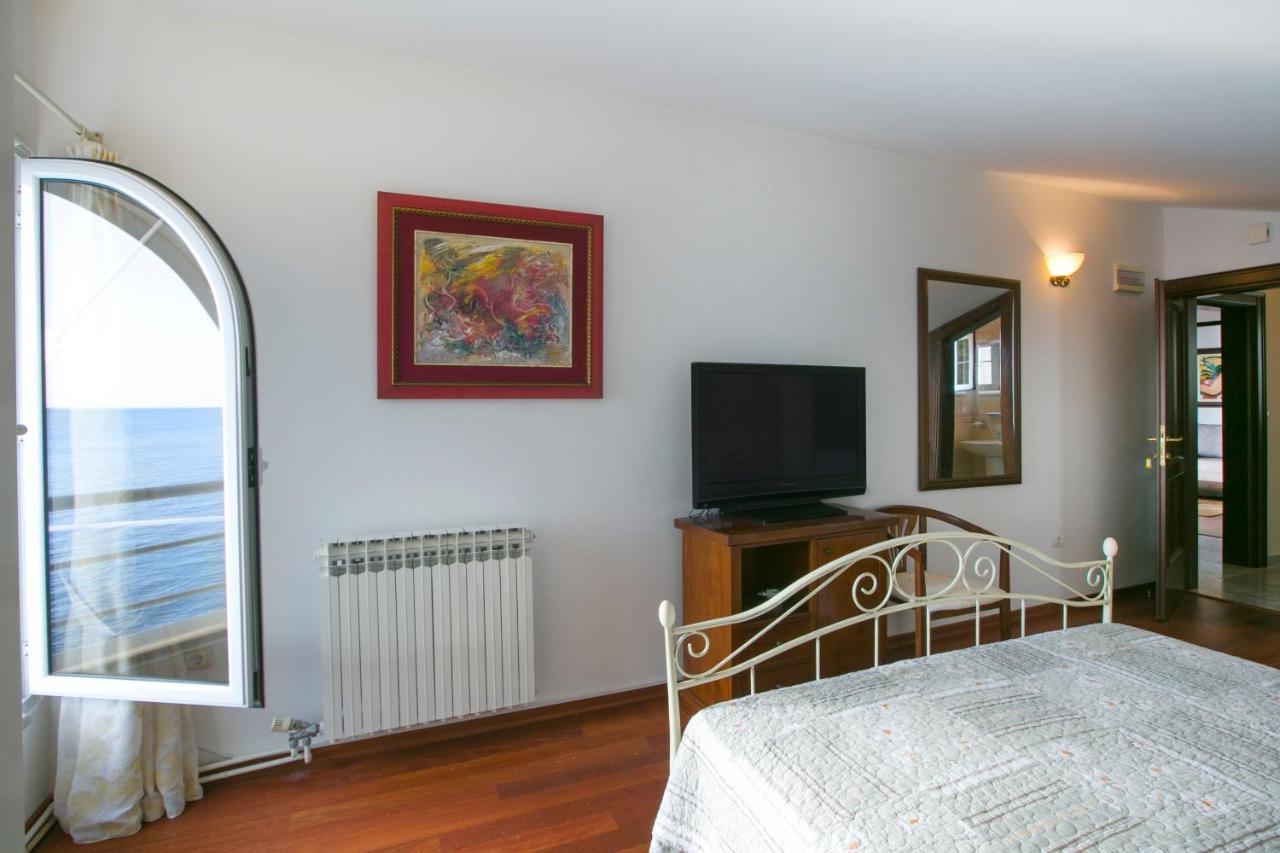 Royal Holiday Apartments Sveti Stefan Extérieur photo