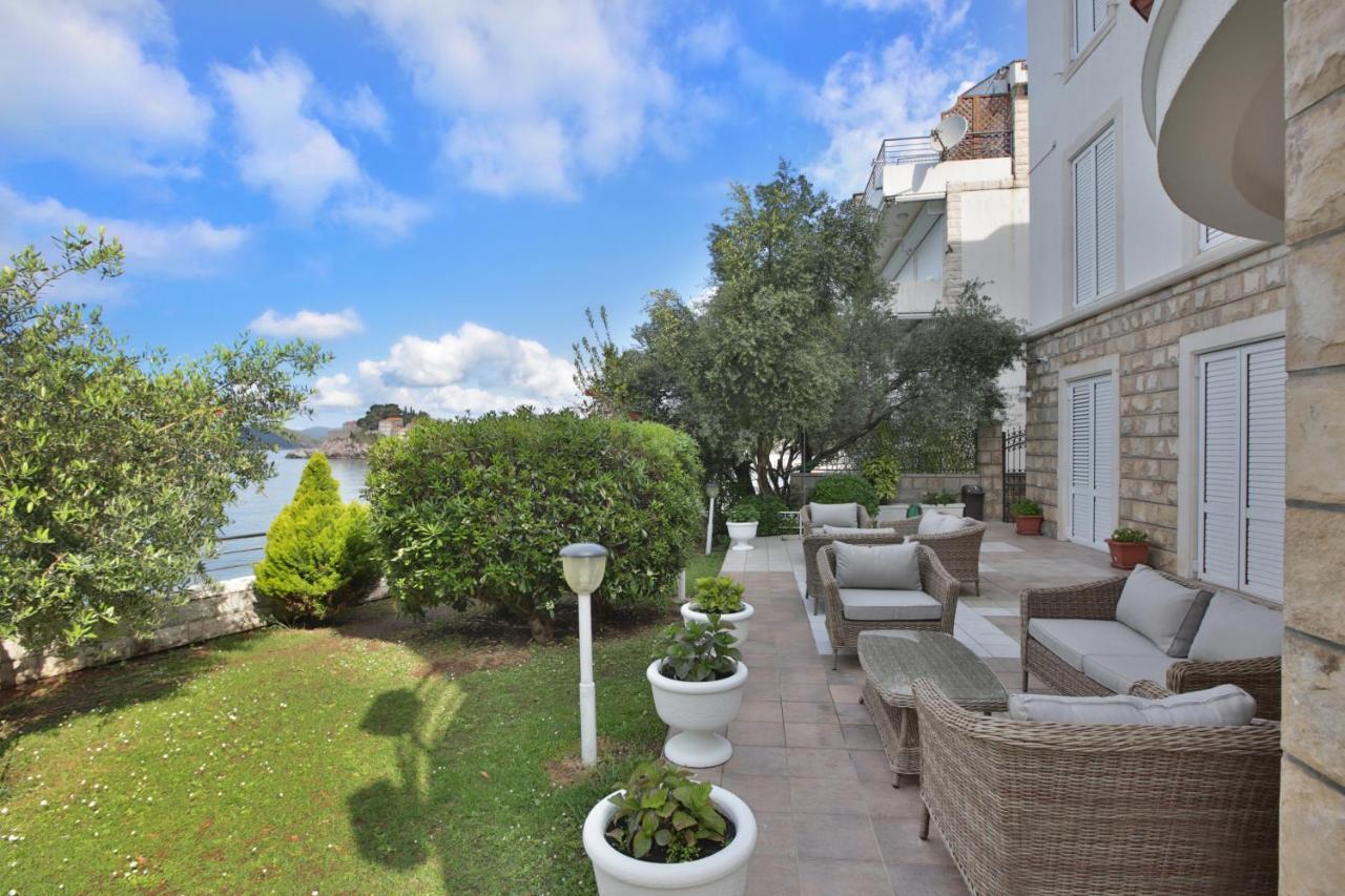 Royal Holiday Apartments Sveti Stefan Extérieur photo