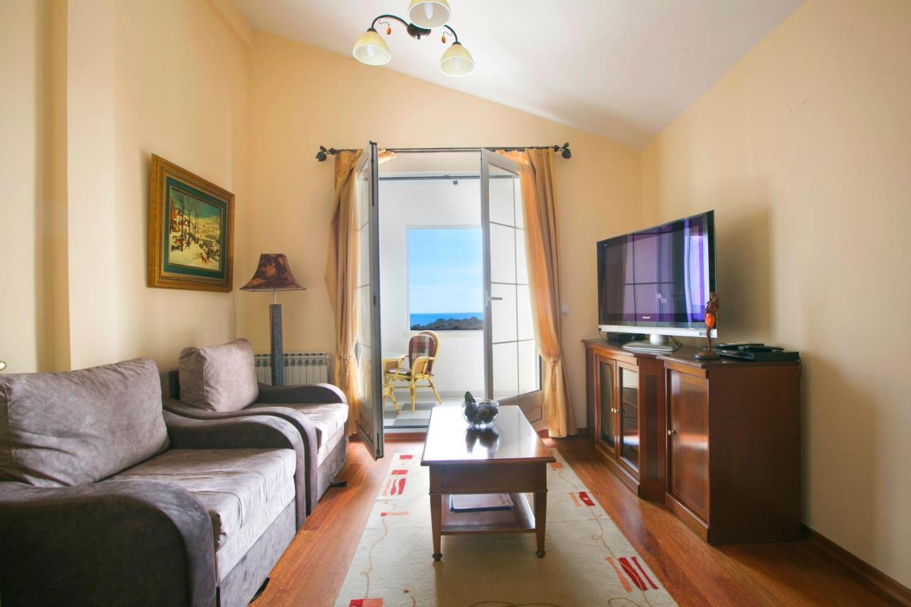 Royal Holiday Apartments Sveti Stefan Extérieur photo