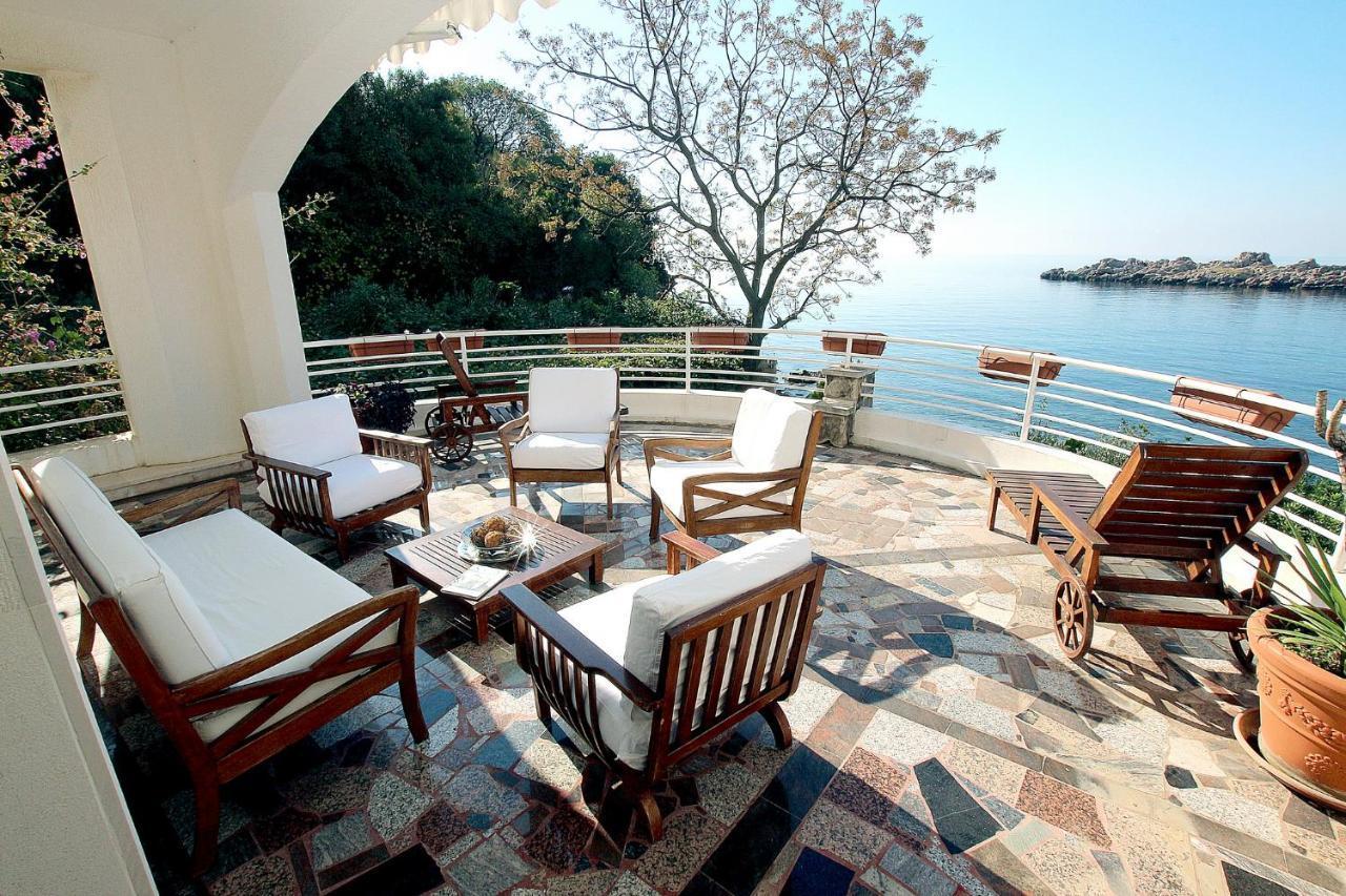 Royal Holiday Apartments Sveti Stefan Extérieur photo