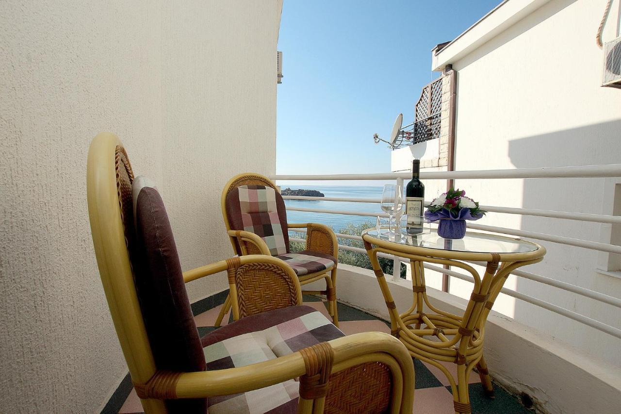 Royal Holiday Apartments Sveti Stefan Extérieur photo